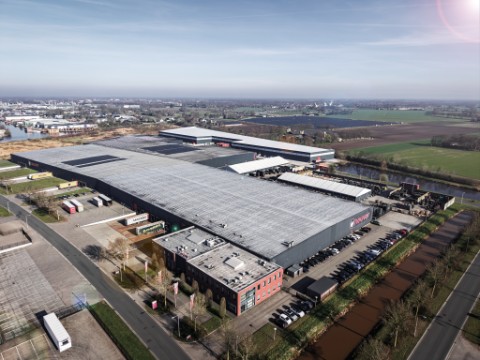 Hoofdkantoor + nieuw pand